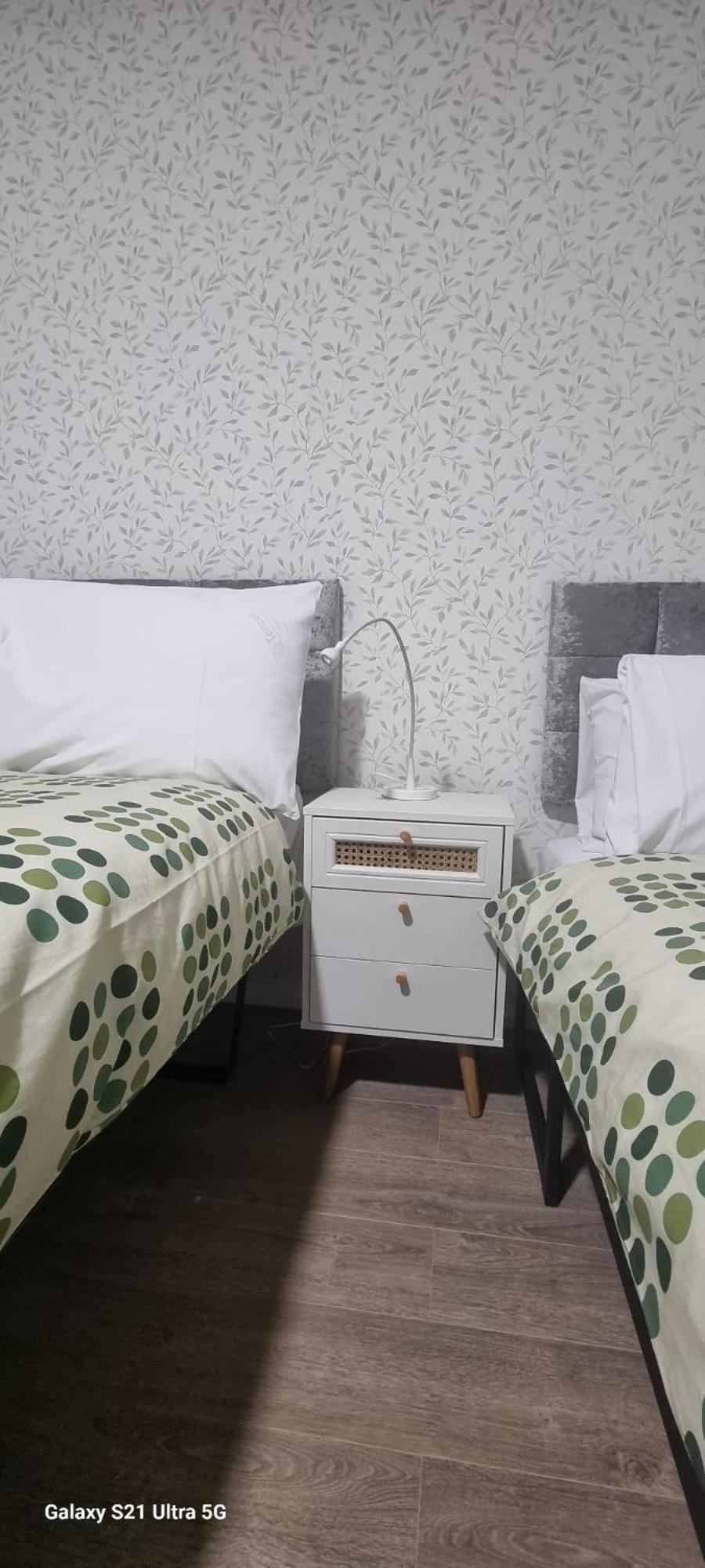 Elstree Inn Богемвуд Экстерьер фото